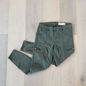 Pistola Olive Green Cargo Crops